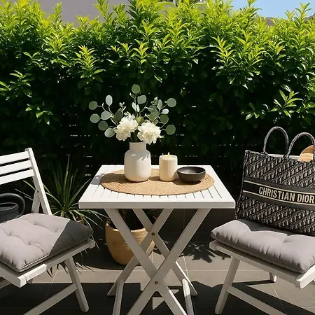 The Modern Palm Garden Διαμέρισμα *